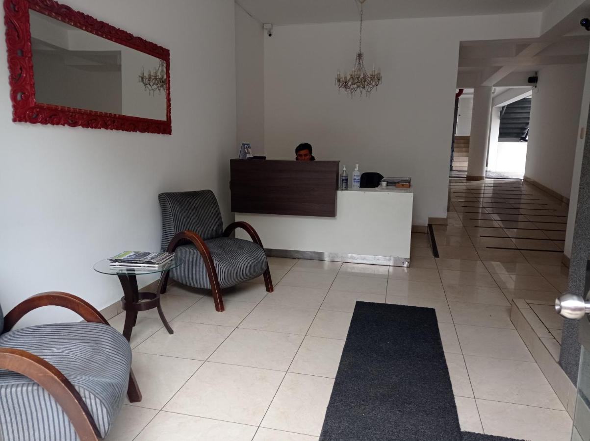 Appartement Hab Pequena Bano Compartido La Paz 4 à Lima Extérieur photo
